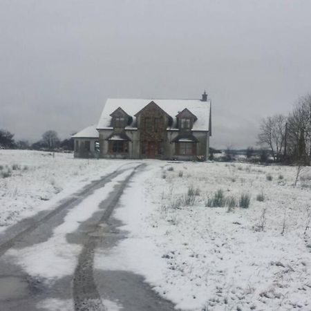 Villa Annies Meadow. Knock  Esterno foto